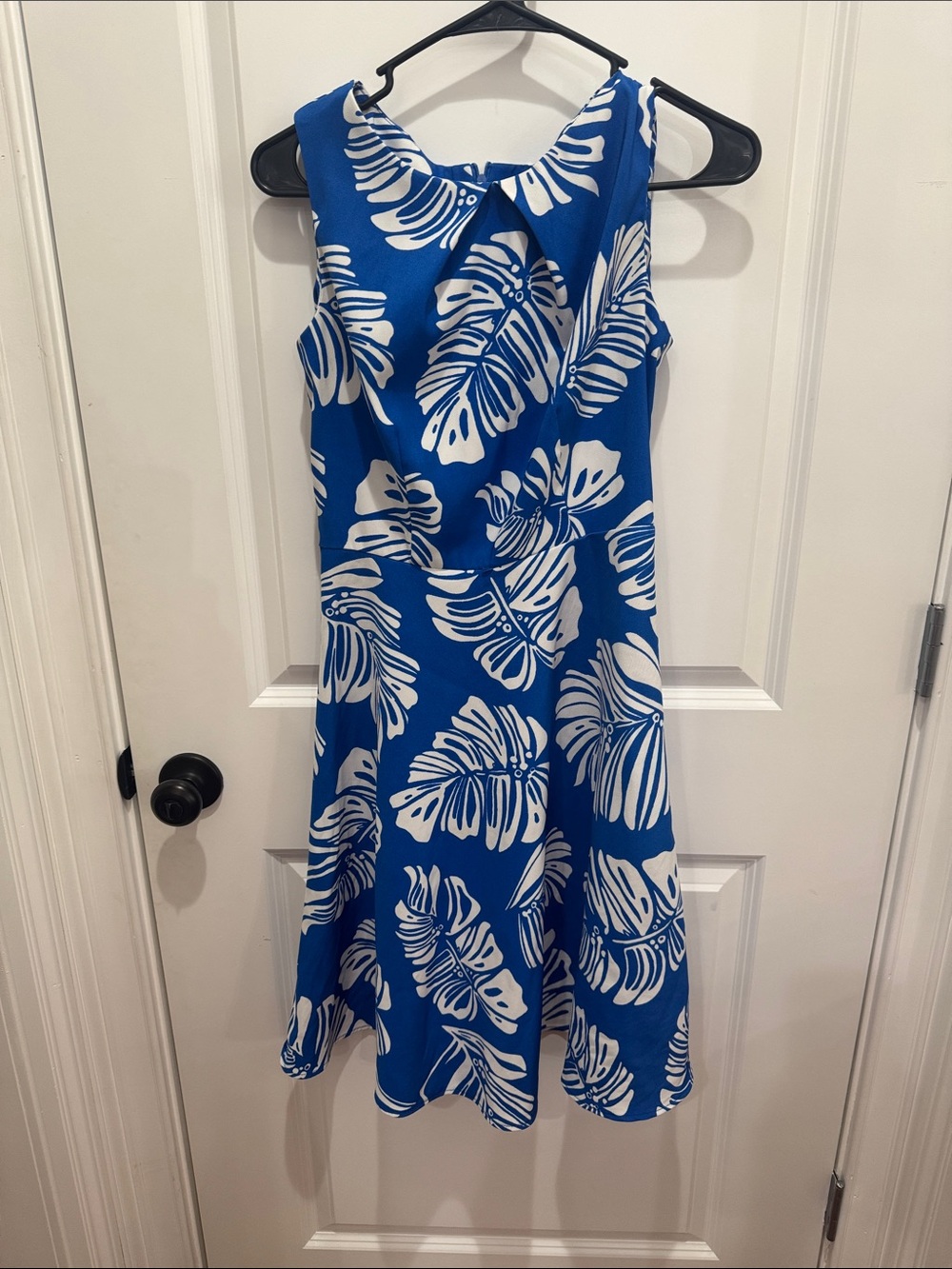 dressbarn Blue and White Tropical Leaf A-Line Dress